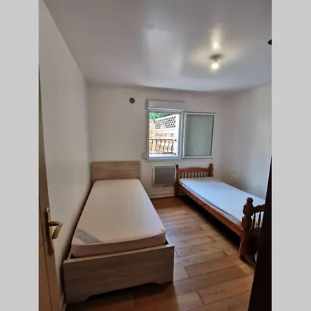 Charmant Et Cosy Studio Avec Jardinet Proche De Paris Apartment *